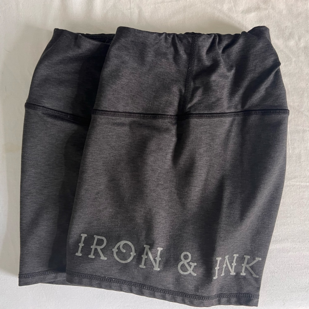 Iron & Ink Compression Shorts - Picture 2 of 3